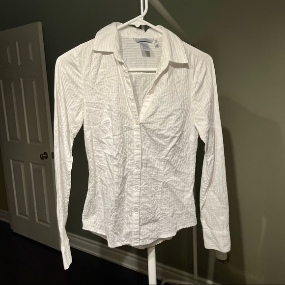 White striped button-up shirt - Picture 1 of 3